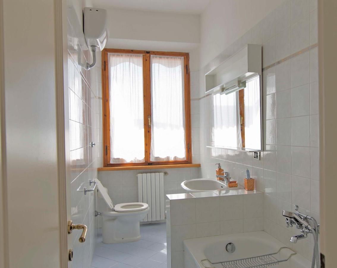 Appartamento Donella Con Parcheggio Privato Сан-Джиминьяно Экстерьер фото